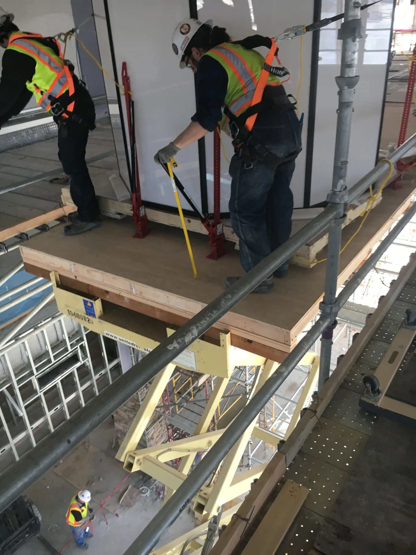 Visions team safely positioning equipment on a complex project