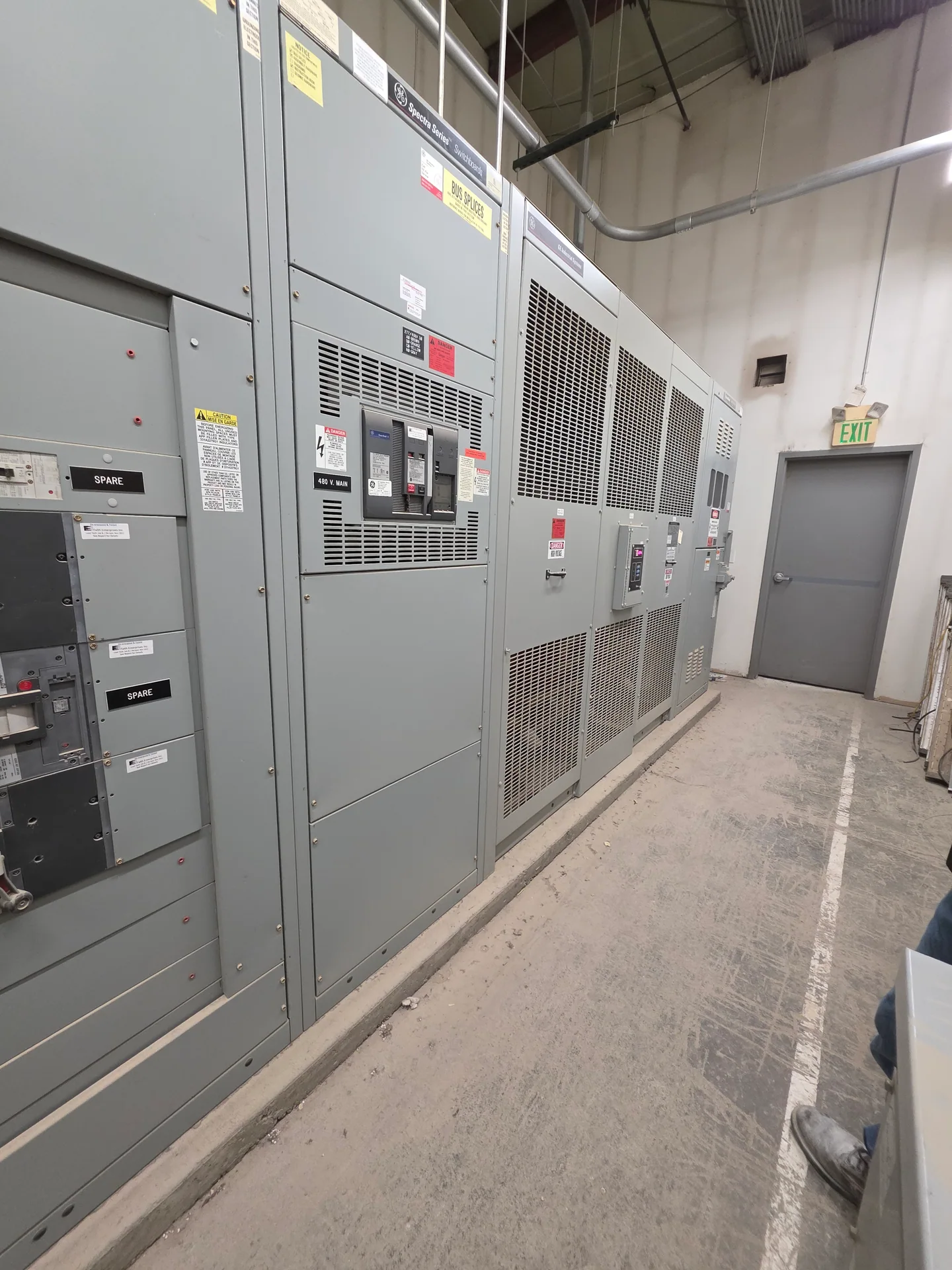 Commercial switchgear and electrical distribution equipment at a Visions project